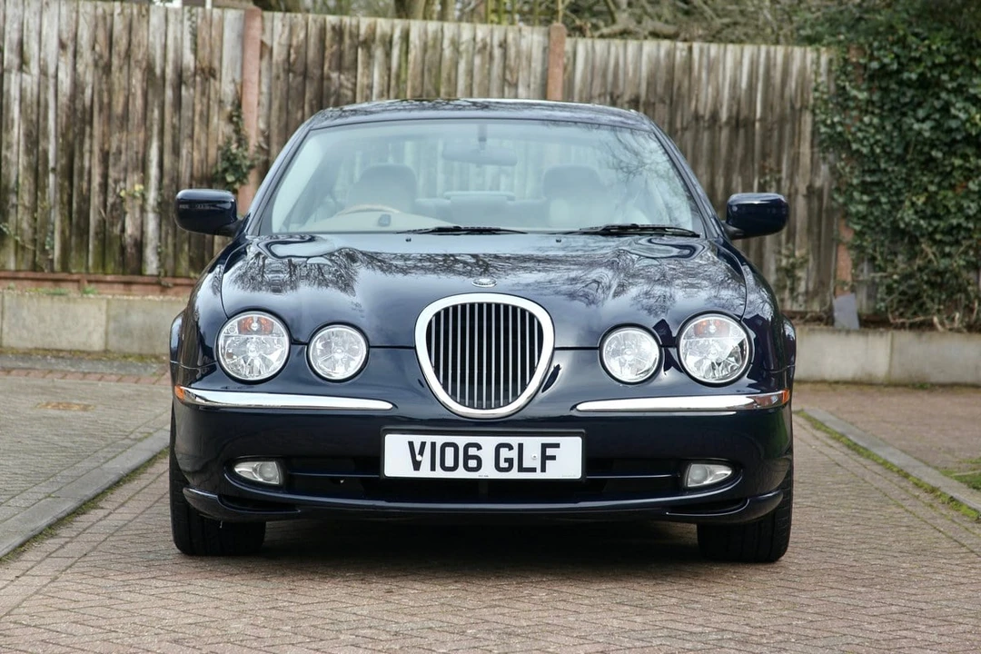 2000 Jaguar S-Type 2nd Gen - Image 2 of 30