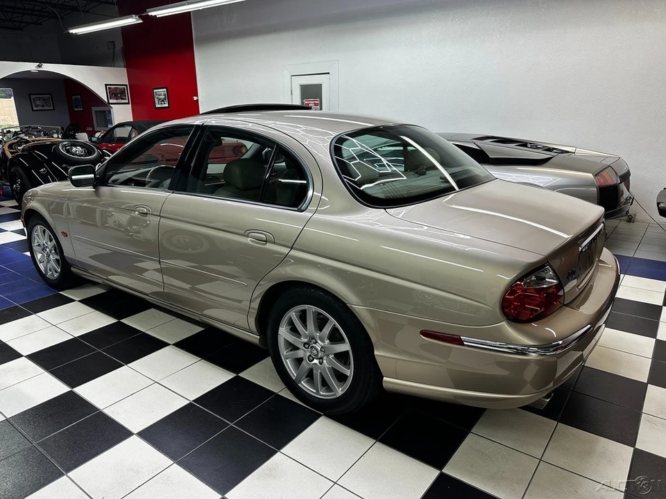 2000 Jaguar S-Type 2nd Gen - Image 18 of 21