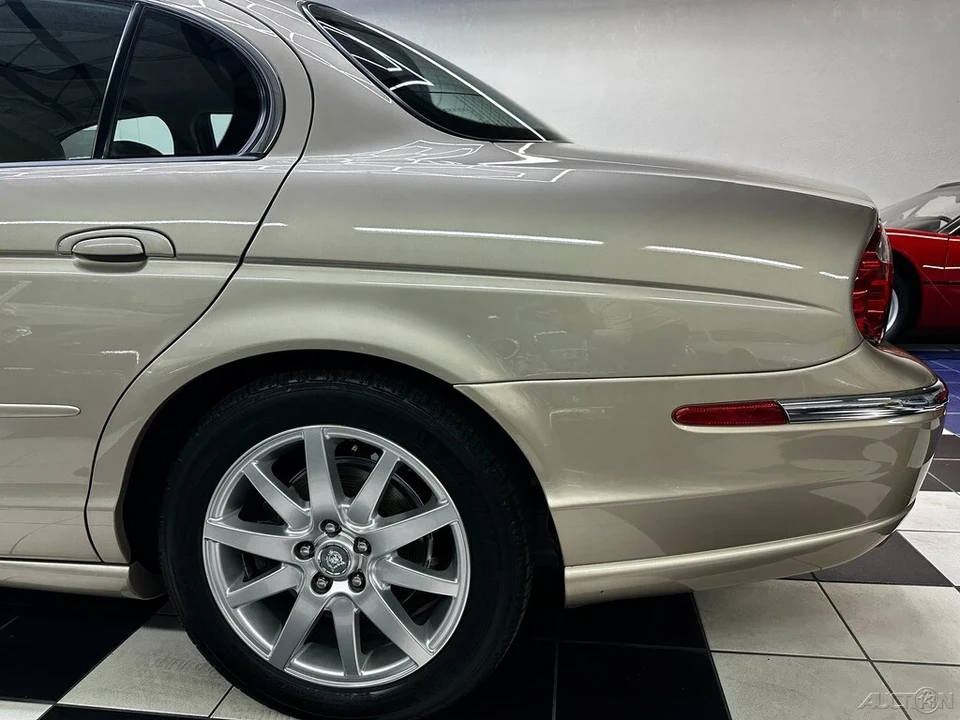 2000 Jaguar S-Type 2nd Gen - Image 16 of 21