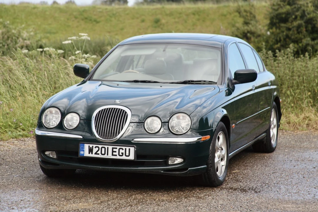 2000 Jaguar S-Type 2nd Gen - Image 17 of 30