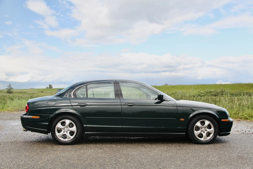 2000 Jaguar S-Type 2nd Gen - Image 11 of 30