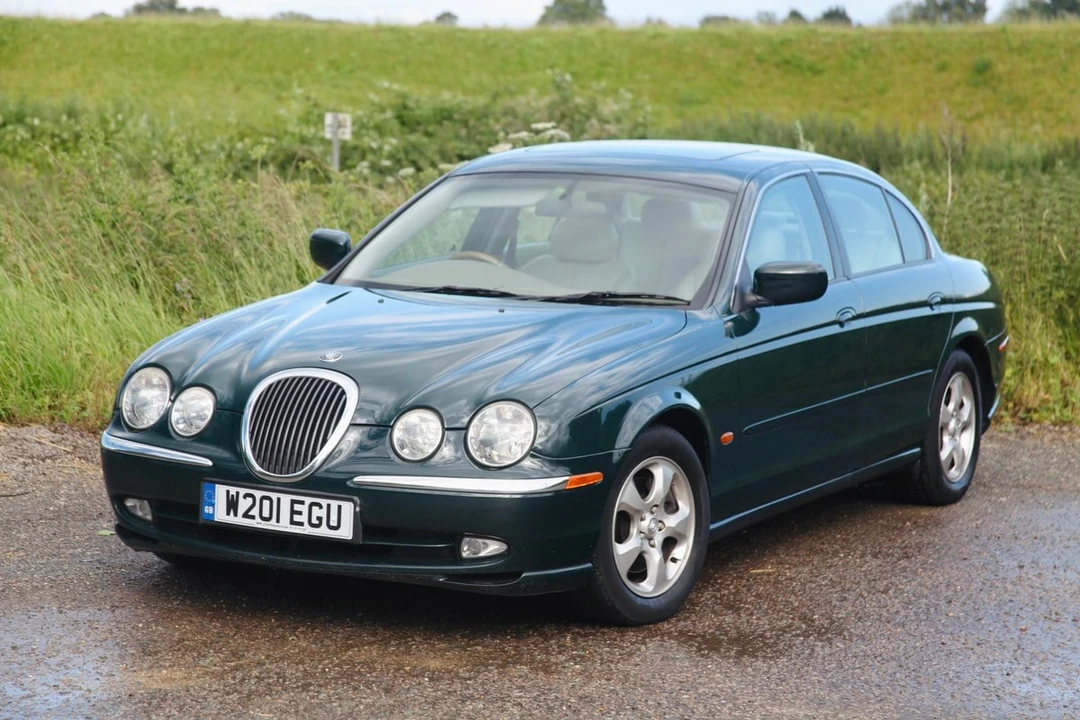 2000 Jaguar S-Type 2nd Gen - Image 9 of 30