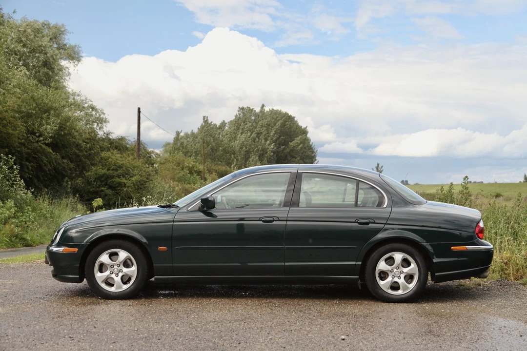 2000 Jaguar S-Type 2nd Gen - Image 13 of 30