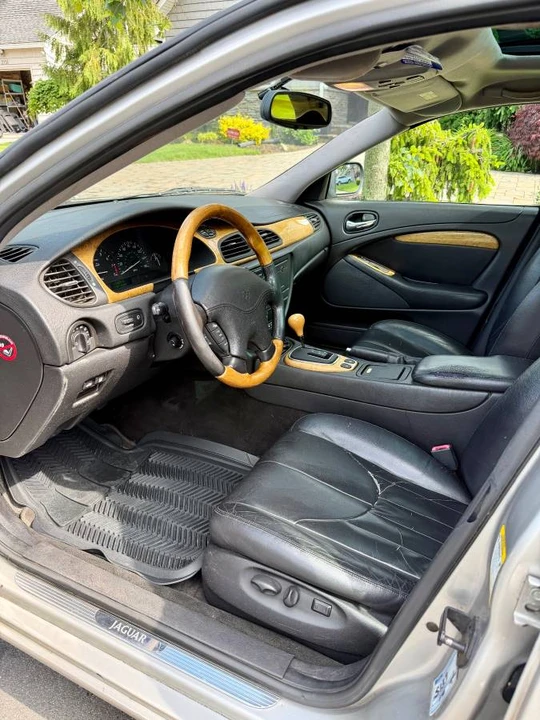 2000 Jaguar S-Type 2nd Gen - Image 9 of 12
