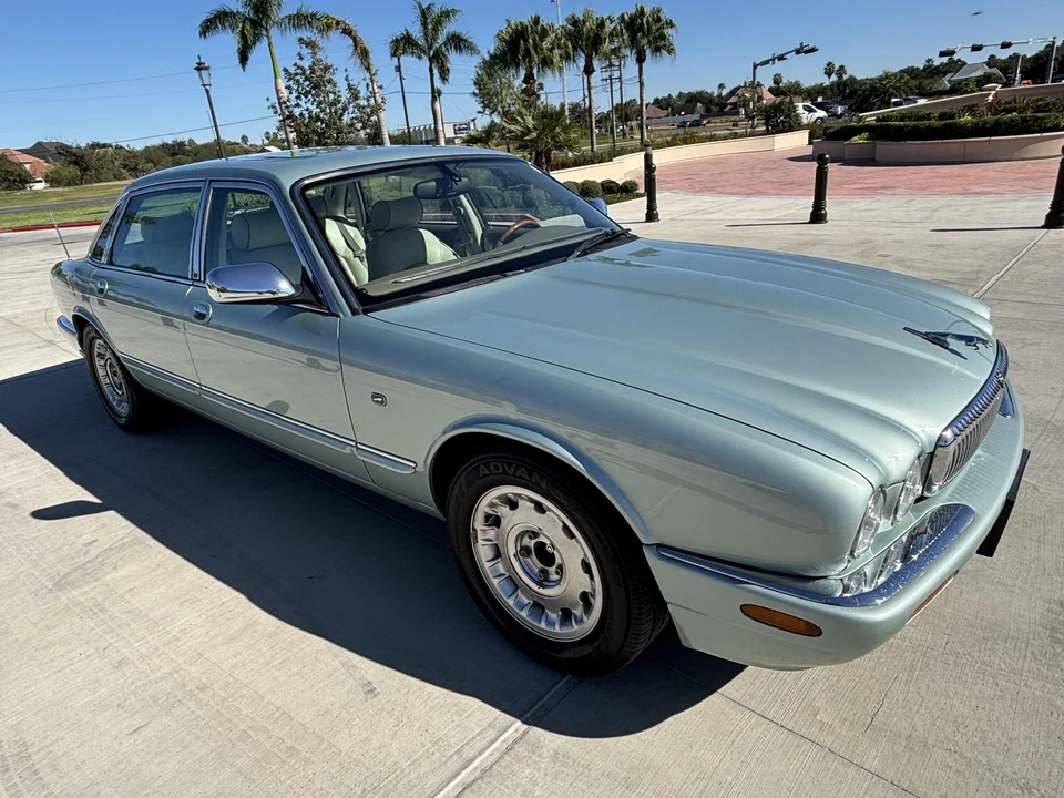 2000 Jaguar X308 XJ - Image 5 of 31
