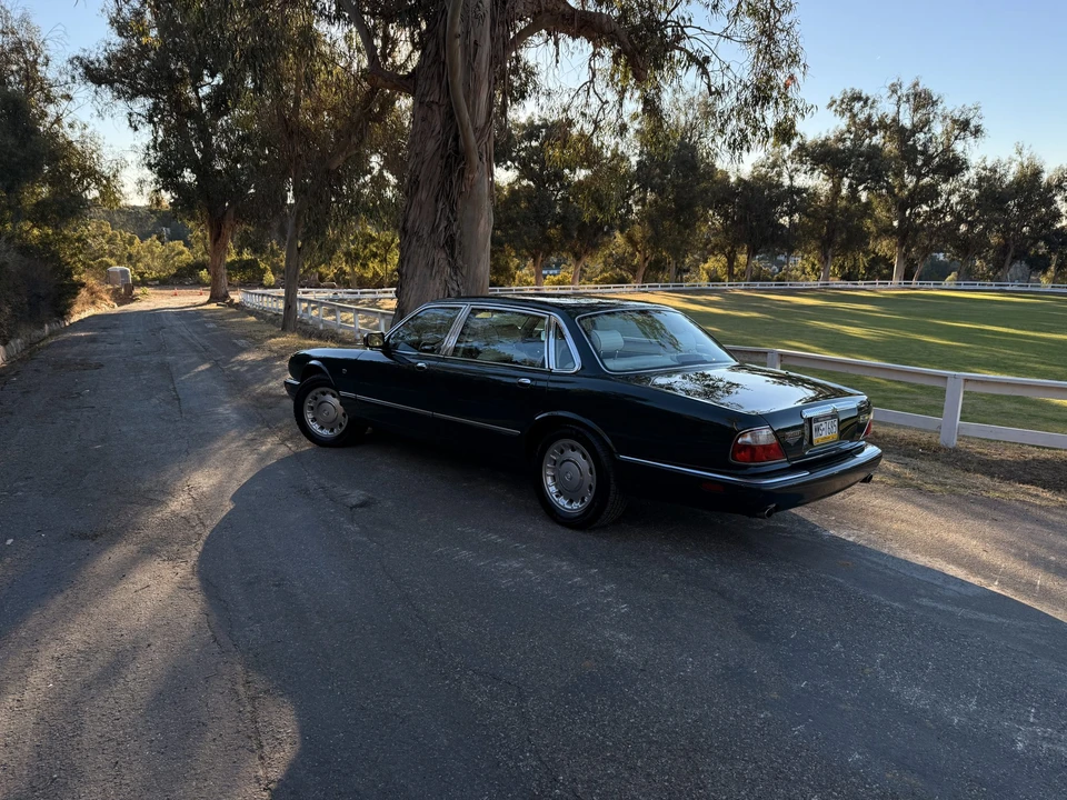 2000 Jaguar X308 XJ - Image 14 of 31