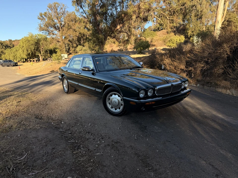 2000 Jaguar X308 XJ - Image 3 of 31