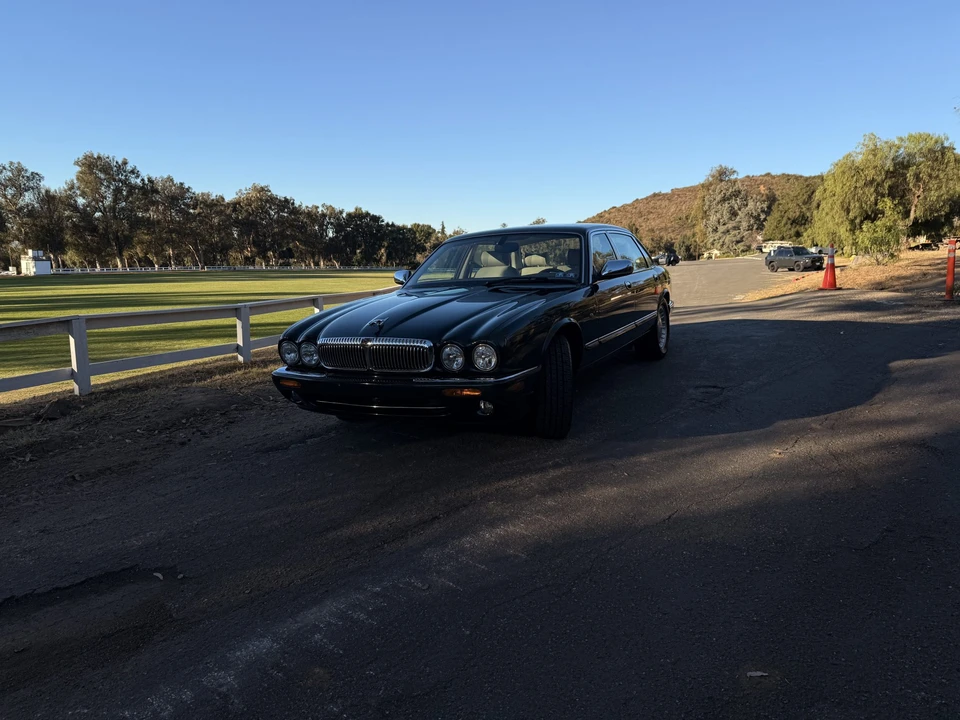 2000 Jaguar X308 XJ - Image 9 of 31