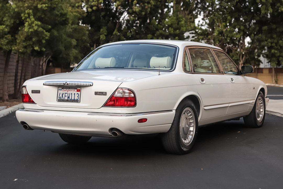 2000 Jaguar X308 XJ - Image 11 of 31