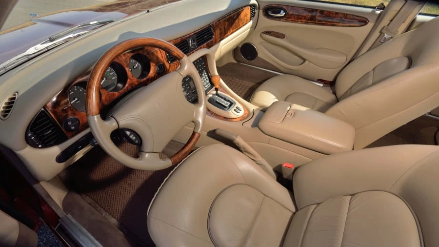2000 Jaguar X308 XJ - Image 4 of 31