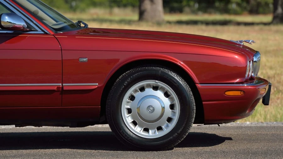 2000 Jaguar X308 XJ - Image 19 of 31