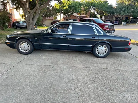 2000 Jaguar Vanden Plas V8