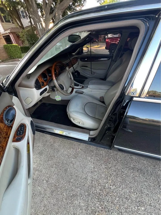 2000 Jaguar X308 XJ - Image 4 of 10