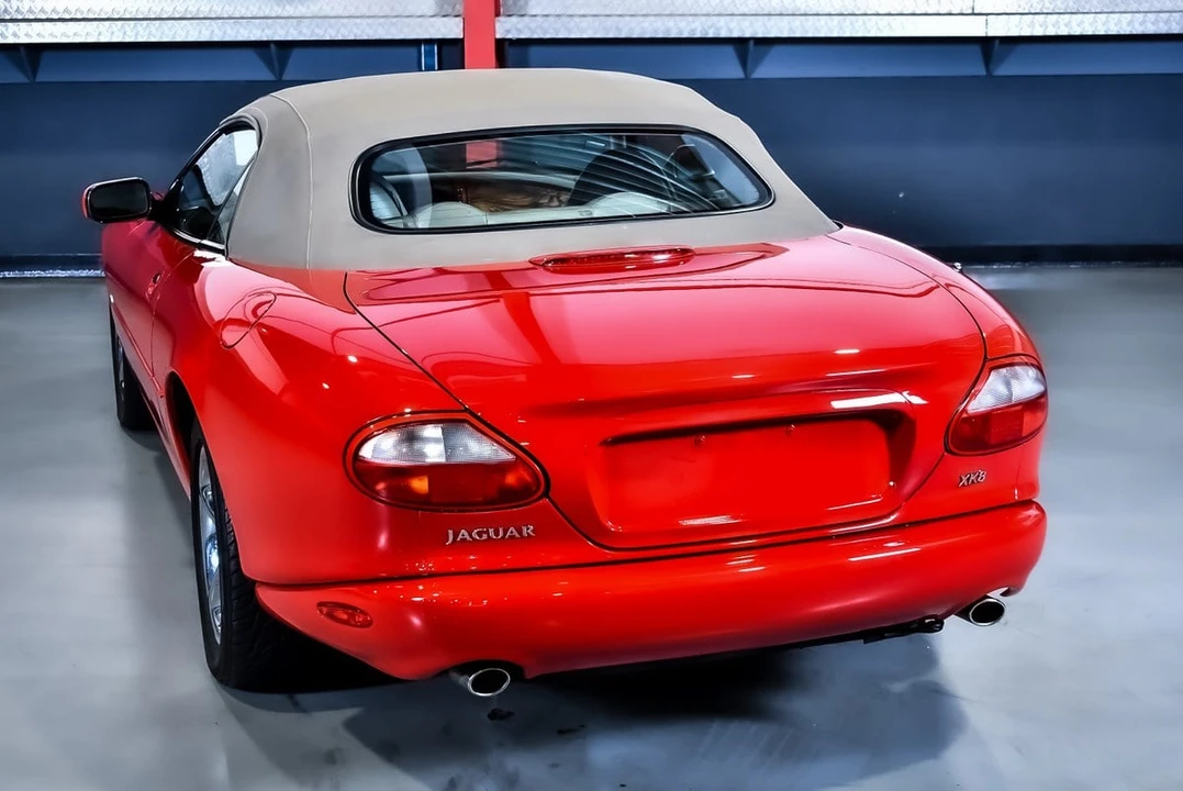 2000 Jaguar X100 XK8 - Image 23 of 30