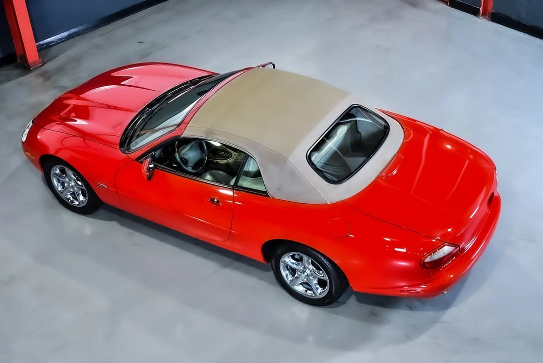 2000 Jaguar X100 XK8 - Image 19 of 30