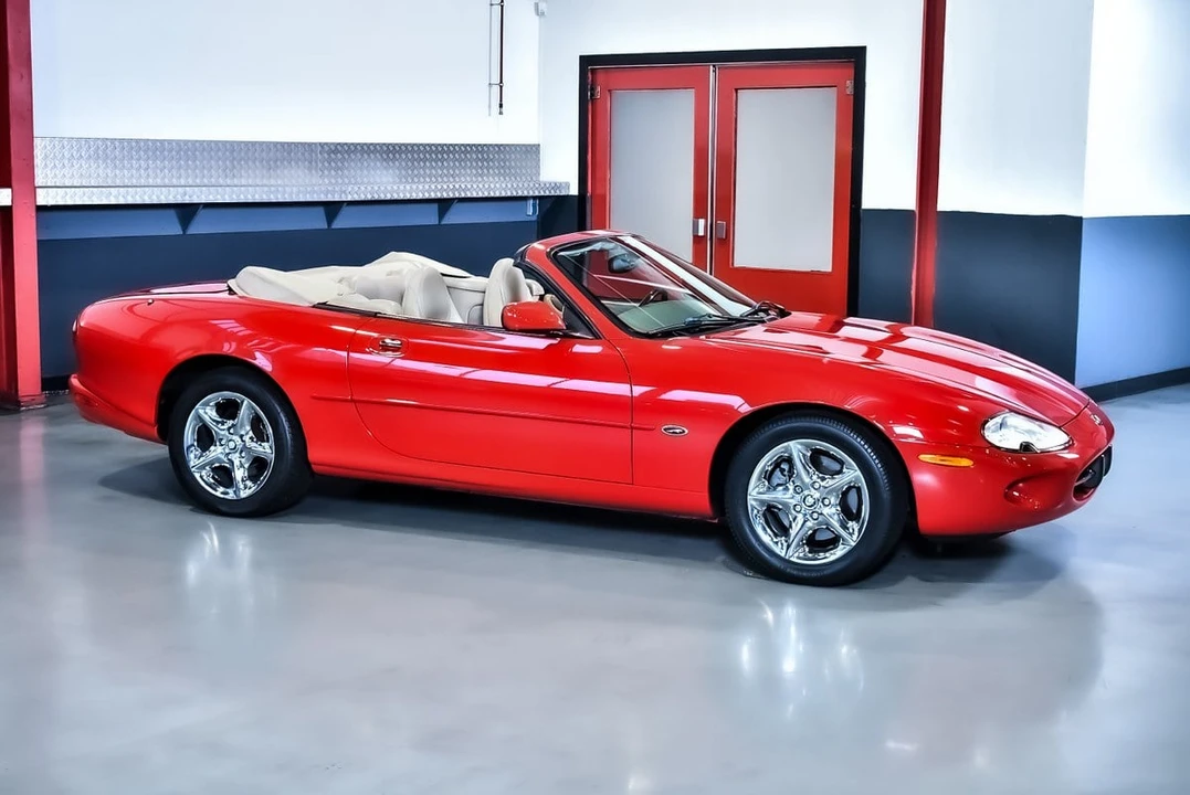 2000 Jaguar X100 XK8 - Image 5 of 30