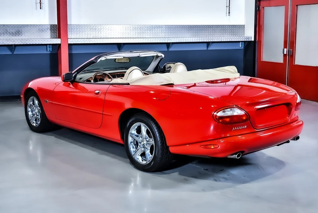 2000 Jaguar X100 XK8 - Image 15 of 30