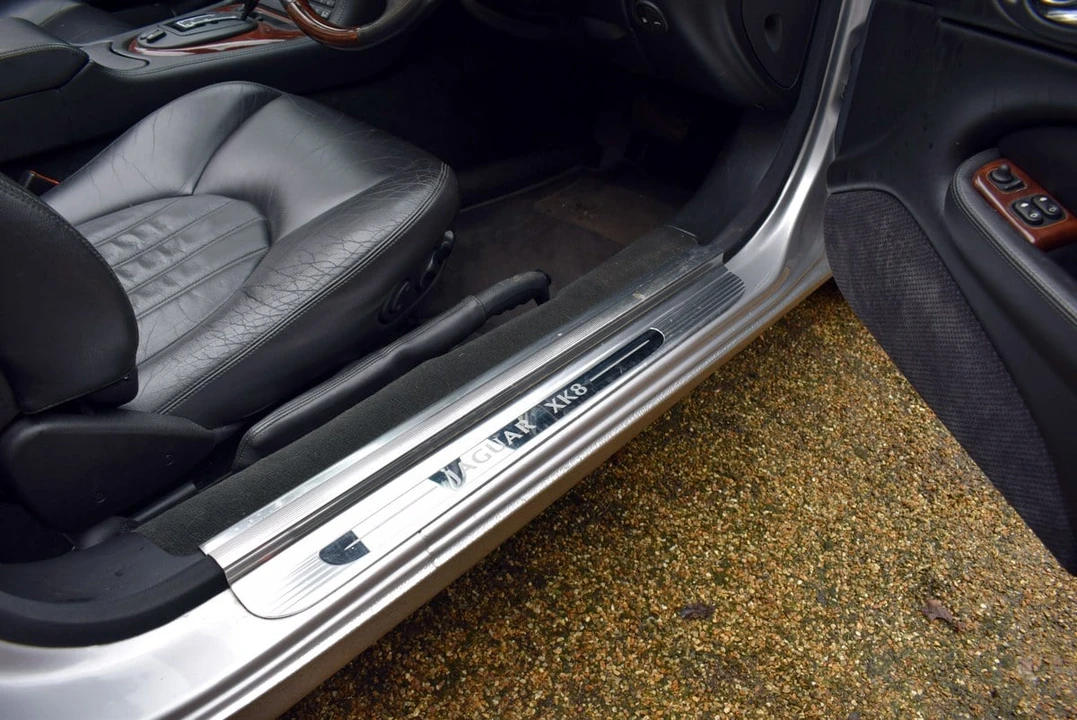 2000 Jaguar X100 XK8 - Image 27 of 30