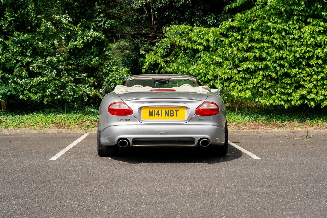 2000 Jaguar X100 XKR - Image 9 of 30