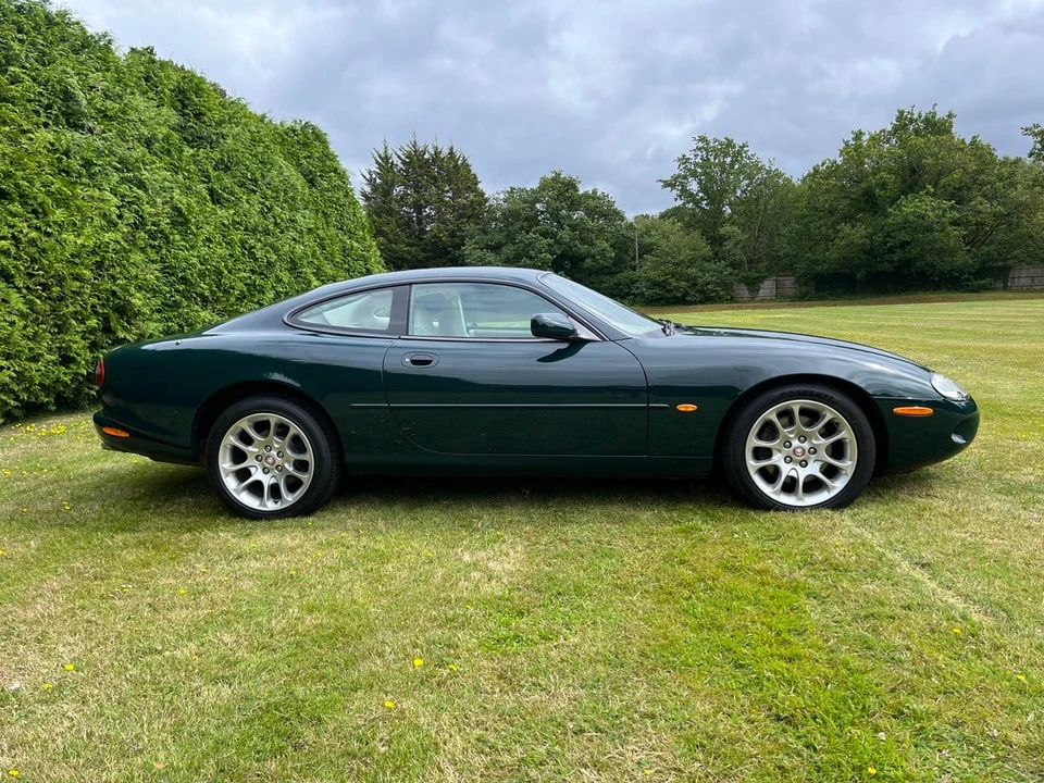 2000 Jaguar X100 XKR - Image 7 of 30