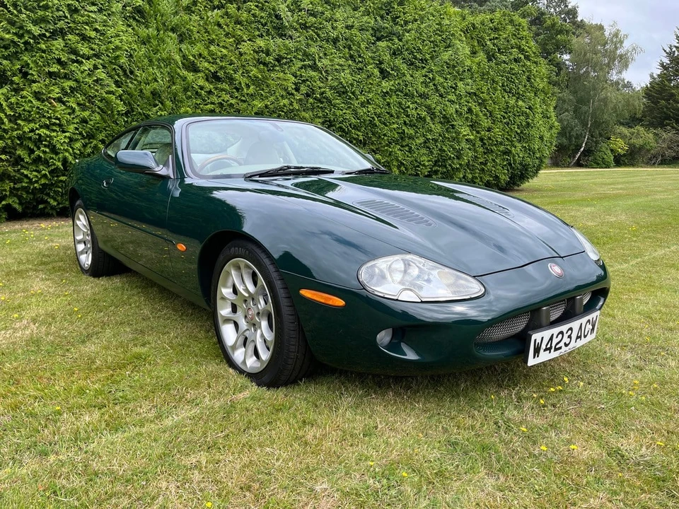 2000 Jaguar X100 XKR - Image 4 of 30