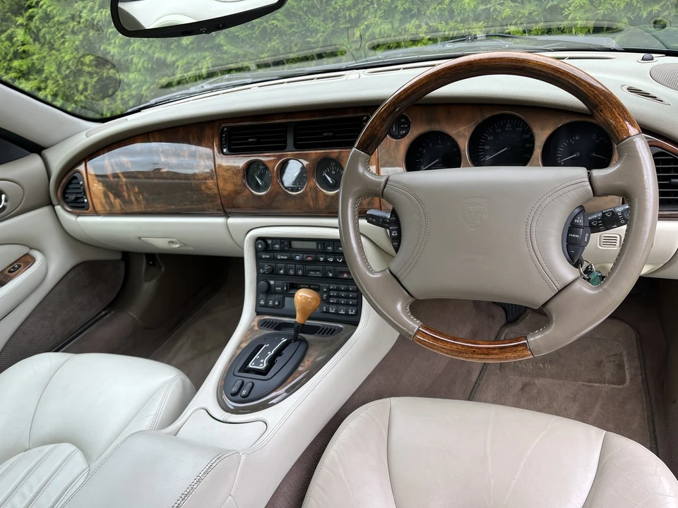 2000 Jaguar X100 XKR - Image 27 of 30
