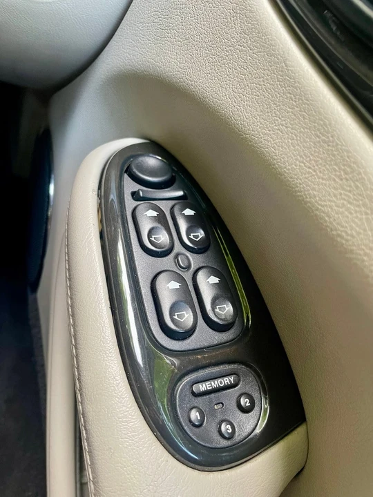 2000 Jaguar X308 XJR - Image 22 of 30