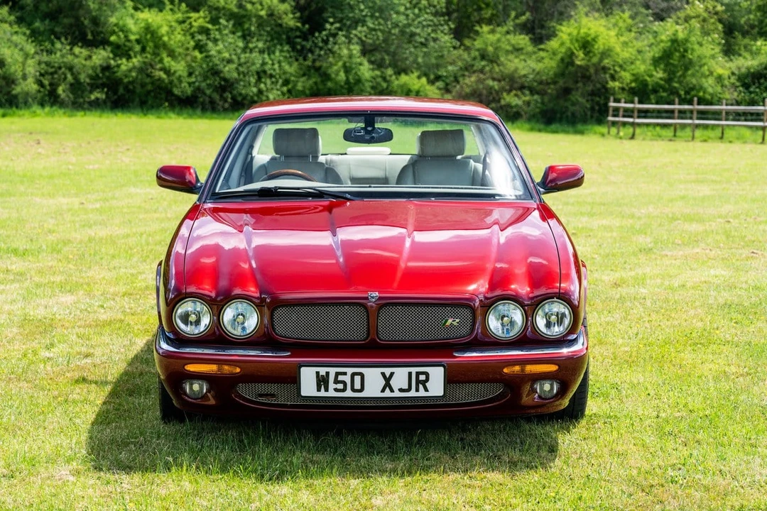 2000 Jaguar X308 XJR - Image 14 of 30