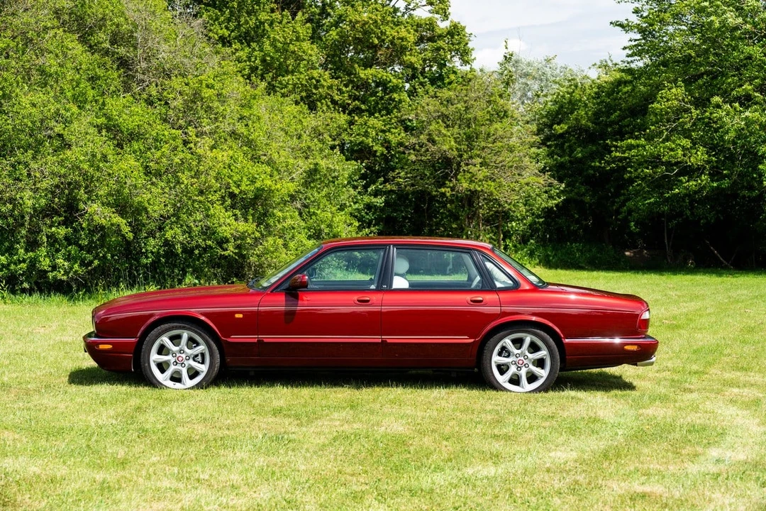 2000 Jaguar X308 XJR - Image 20 of 30