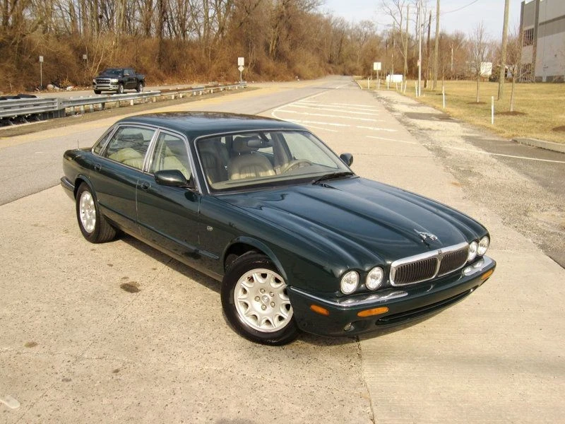 2000 Jaguar X308 XJ - Image 2 of 12