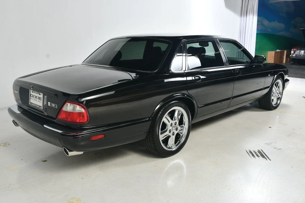 2000 Jaguar X308 XJR - Image 8 of 12