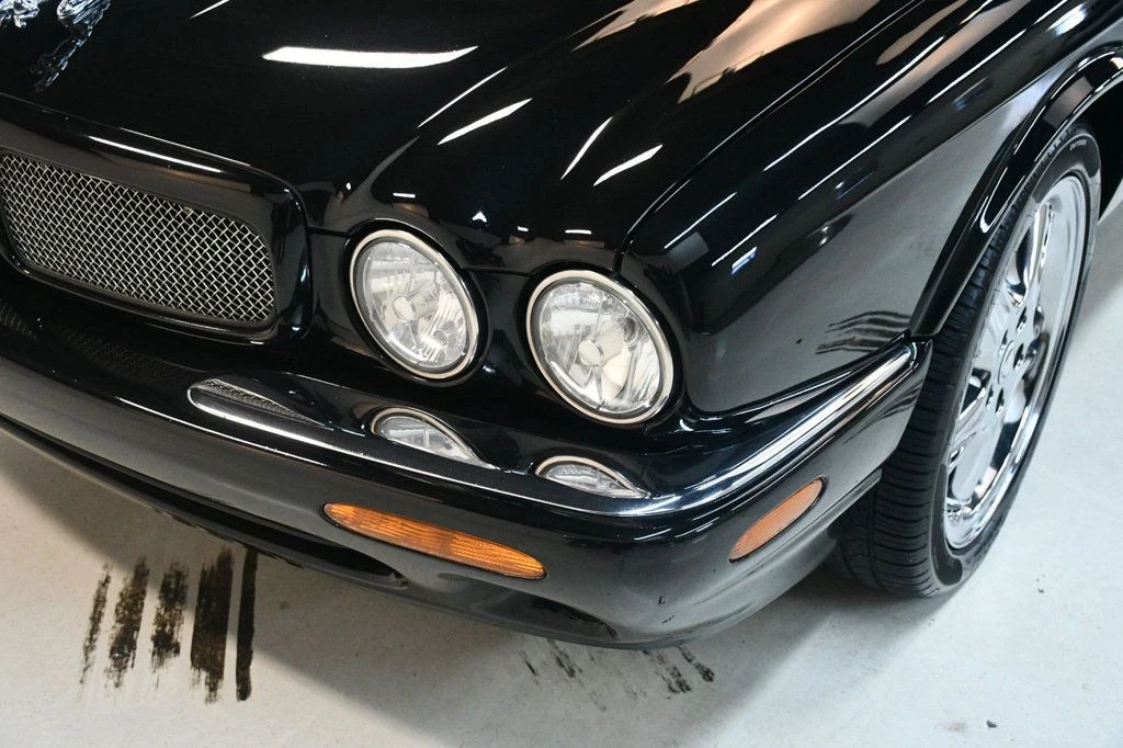 2000 Jaguar X308 XJR - Image 10 of 12