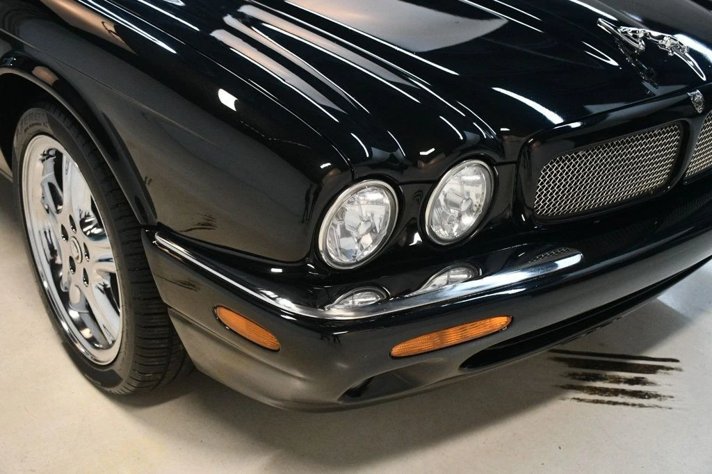2000 Jaguar X308 XJR - Image 9 of 12