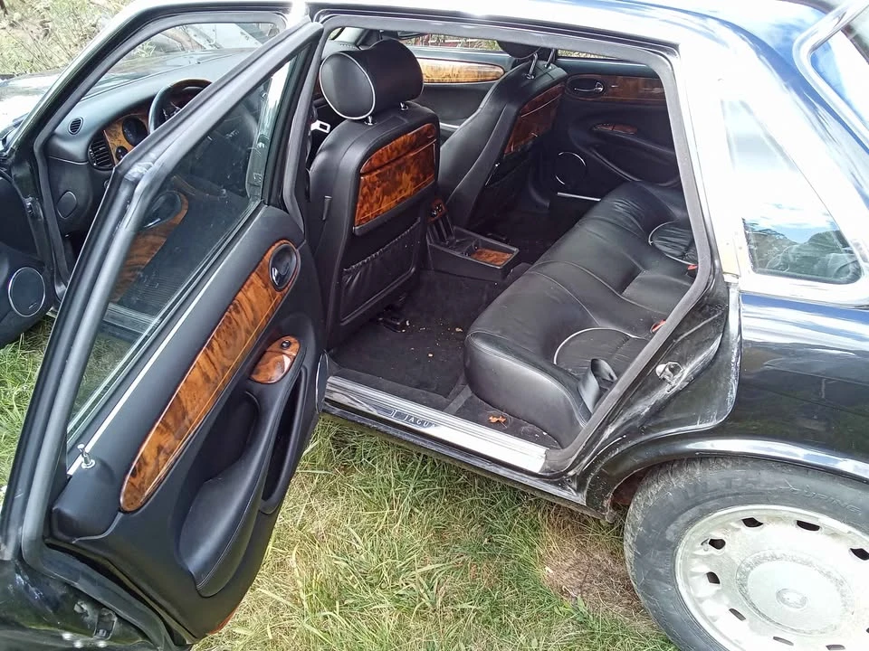 2000 Jaguar X308 XJ - Image 3 of 6