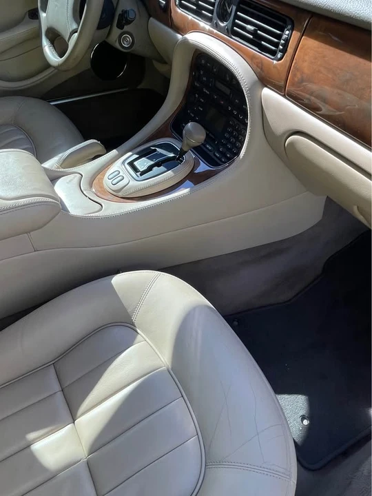 2000 Jaguar X308 XJ - Image 5 of 10
