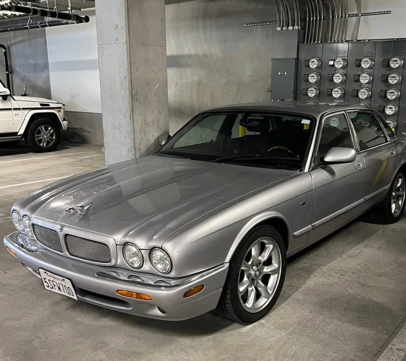 2000 Jaguar X308 XJ - Image 3 of 9