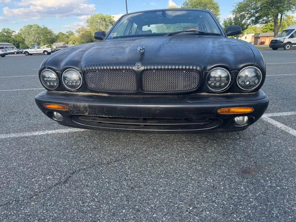 2000 Jaguar X308 XJR - Image 3 of 9