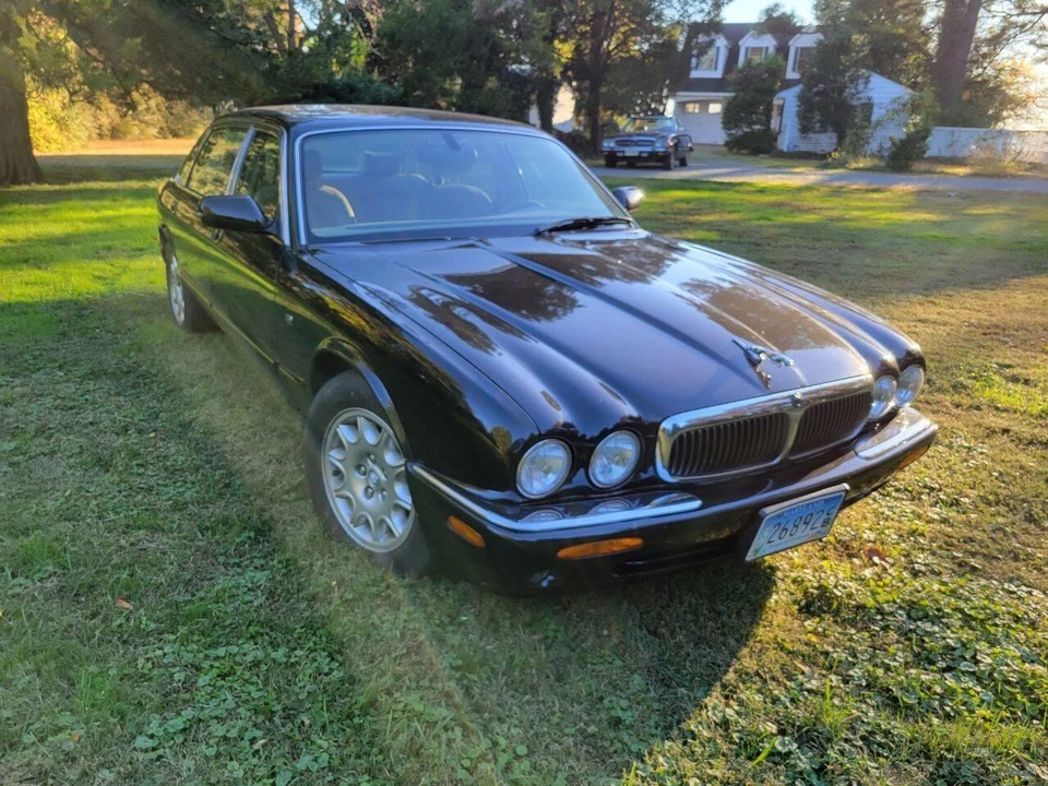 2000 Jaguar X308 XJ - Image 2 of 31