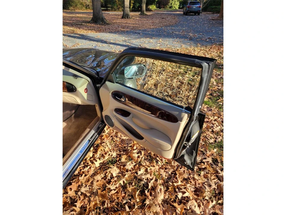 2000 Jaguar X308 XJ - Image 31 of 31