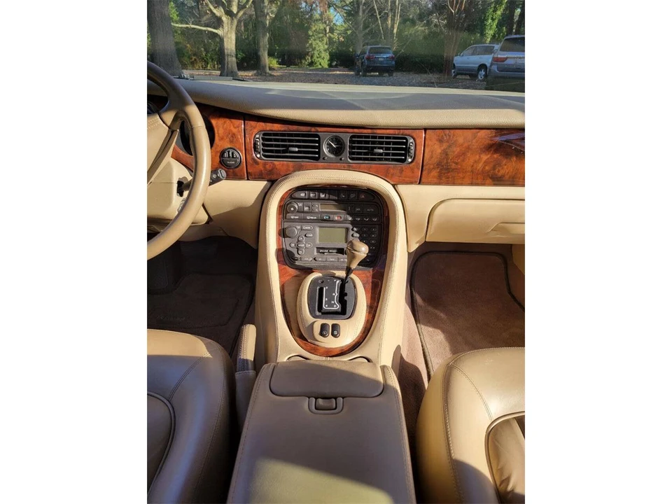2000 Jaguar X308 XJ - Image 30 of 31