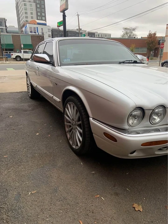 2000 Jaguar X308 XJ - Image 4 of 8