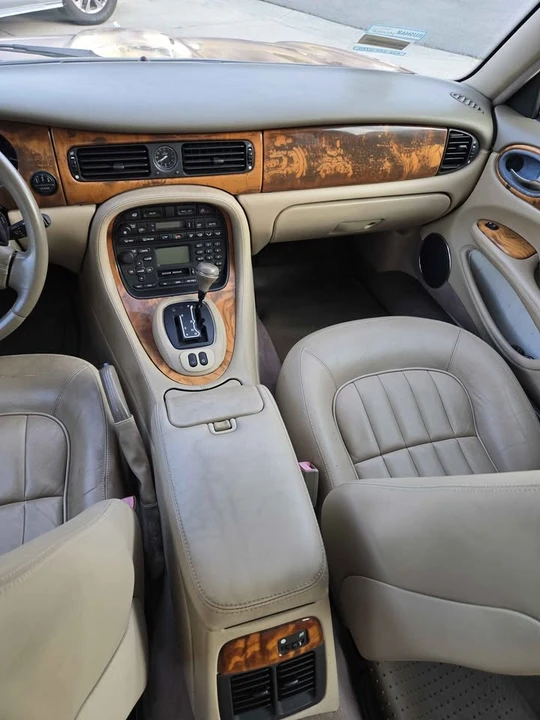 2000 Jaguar X308 XJ - Image 5 of 13