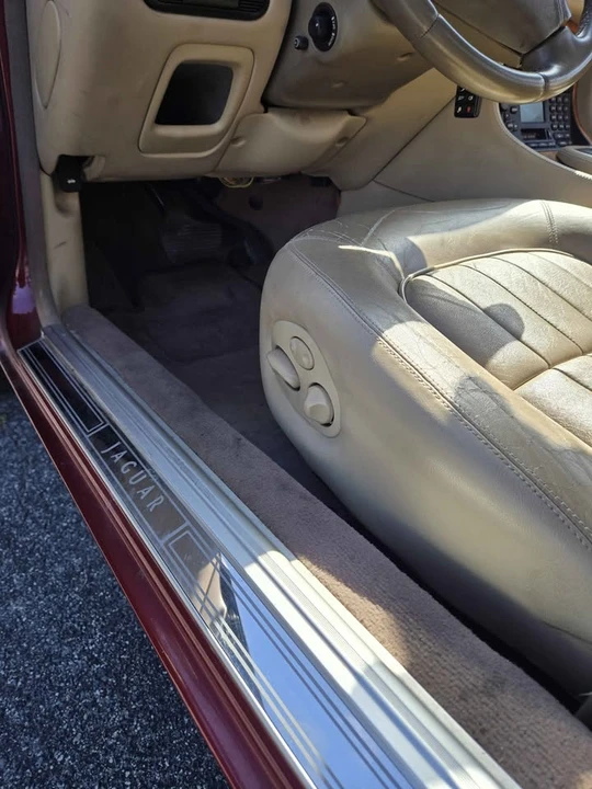 2000 Jaguar X308 XJ - Image 8 of 12