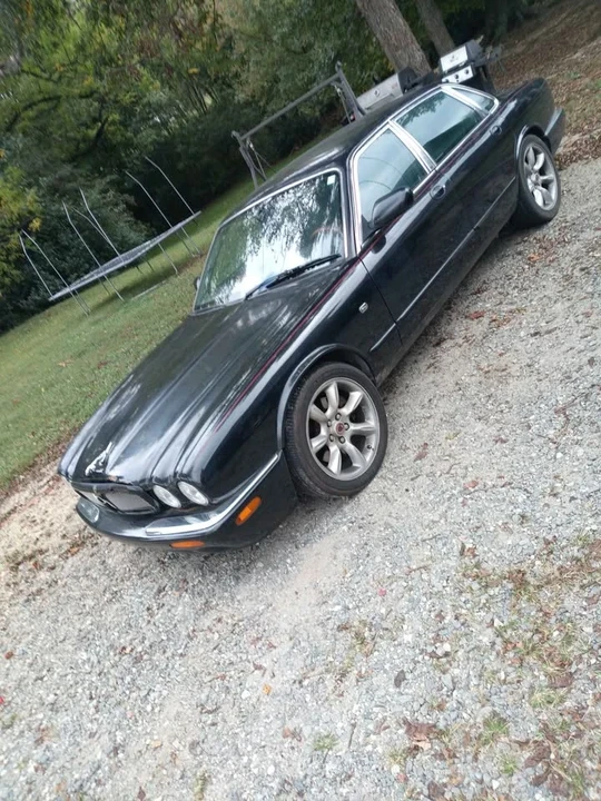 2000 Jaguar X308 XJR - Image 2 of 5