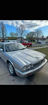 2000 Jaguar XJ Vanden Plas Sedan 4D