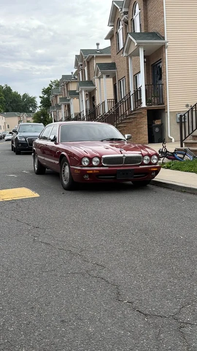 2000 Jaguar X308 XJ - Image 2 of 7