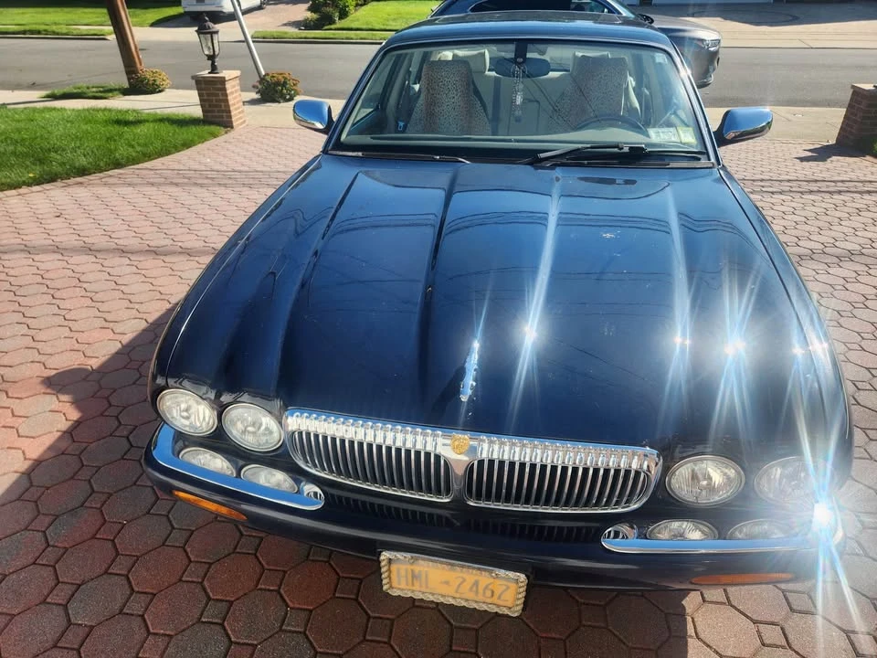 2000 Jaguar X308 XJ - Image 2 of 3