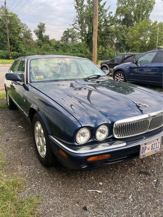 2000 Jaguar X308 XJ - Image 2 of 7