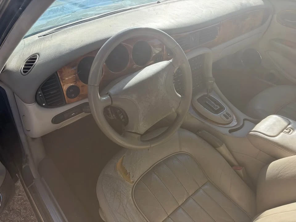 2000 Jaguar X308 XJ - Image 10 of 13