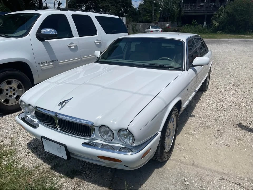 2000 Jaguar X308 XJ - Image 3 of 6